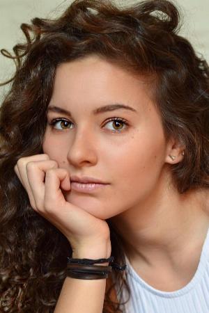 Carla Adell