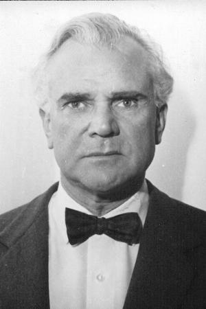 Esmond Knight