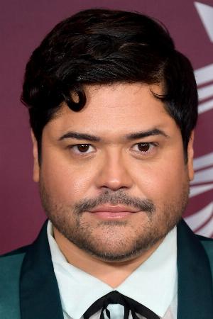 Harvey Guillén