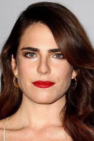 Karla Souza